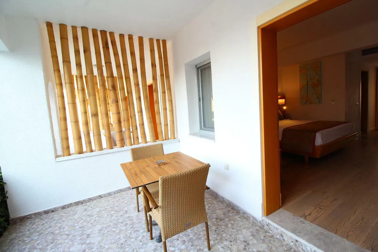 The Losh Hotel Yalıkavak 4*,  Turquie